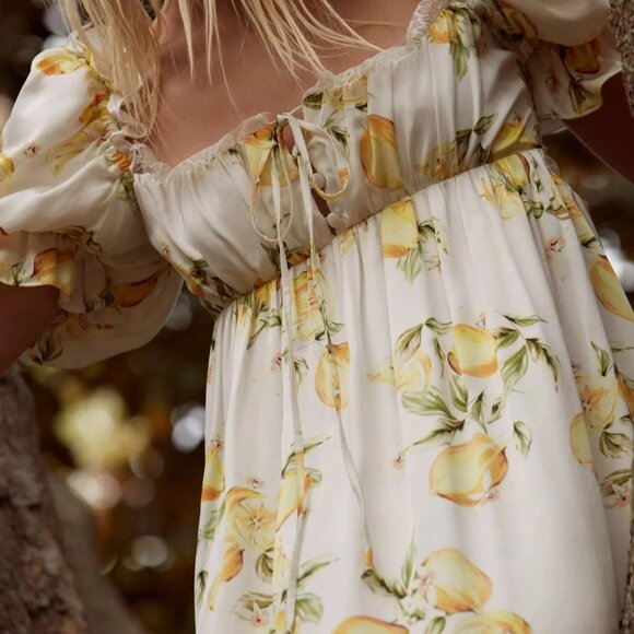 NWT | For Love & Lemons Serafina Babydoll Open Back Strap Lemon White Mini MED - Picture 2 of 9